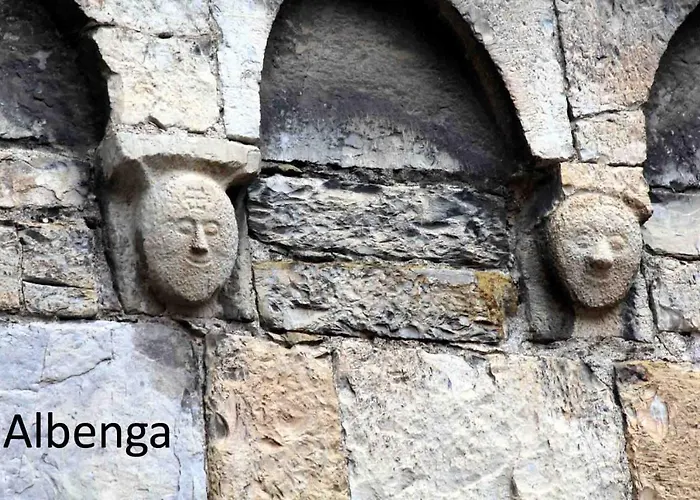 Rossa E Blu Villanova d'Albenga